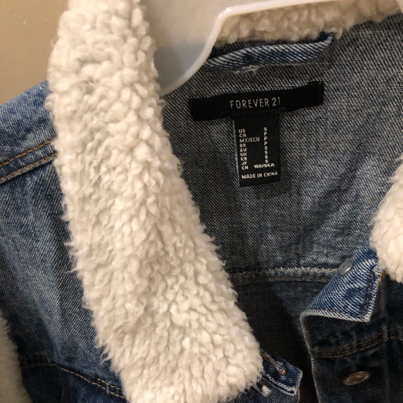 Forever 21 denim sherpa jacket - Picture 2 of 3